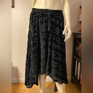 Ralph Lauren Midi skirt/ Black color/ Size M